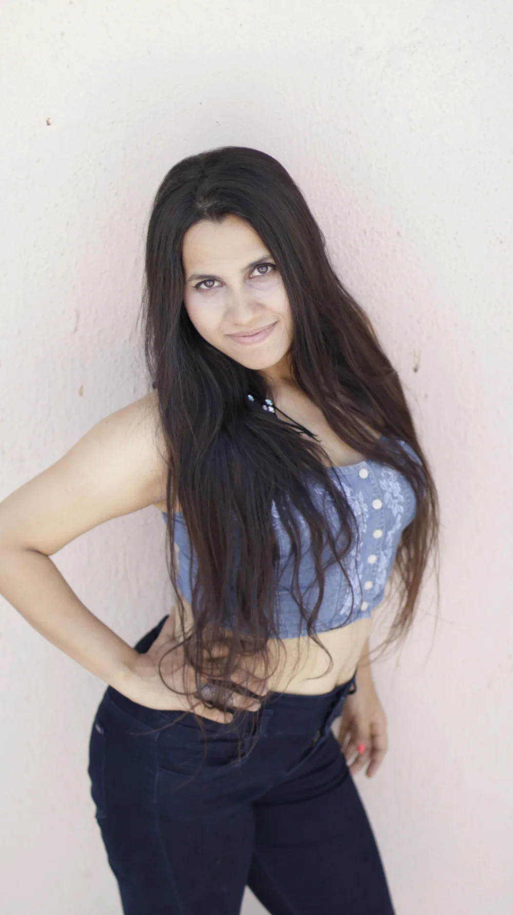 Nikhita Gandhi — Artist photo